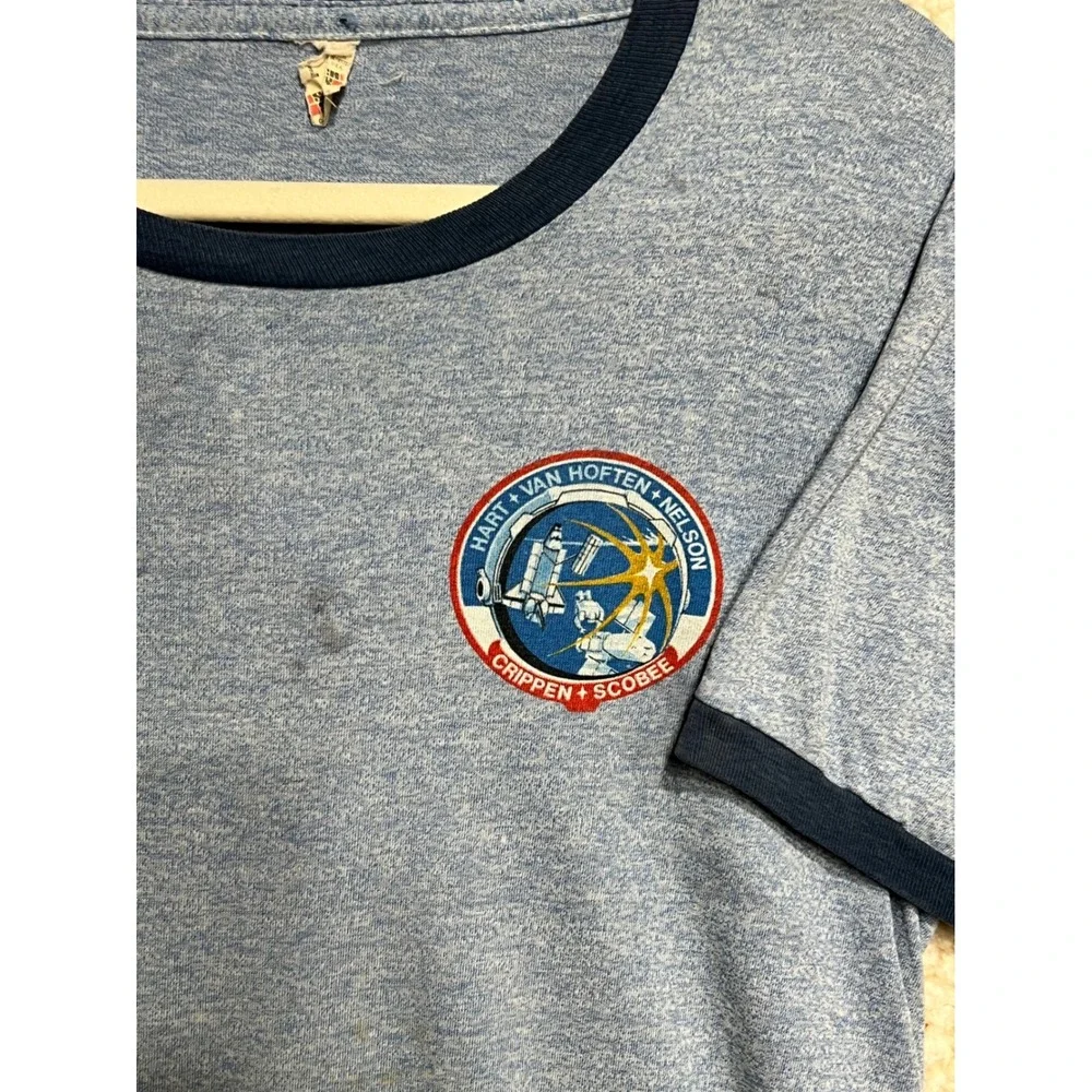 Vintage 1984 Screen Stars NASA Space Shuttle Challenger STS-13 41-C Ringer Tee L - Picture 9 of 9